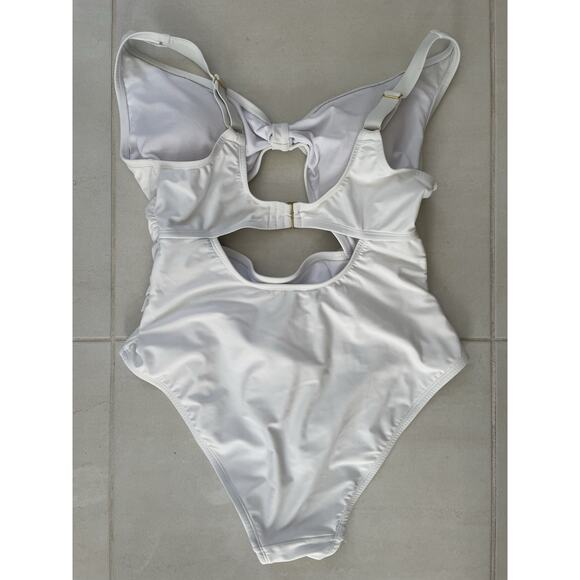 Fashion To Figure Swim Women One Piece Swimsuit Cut Out Swimwear - Picture 6 of 11